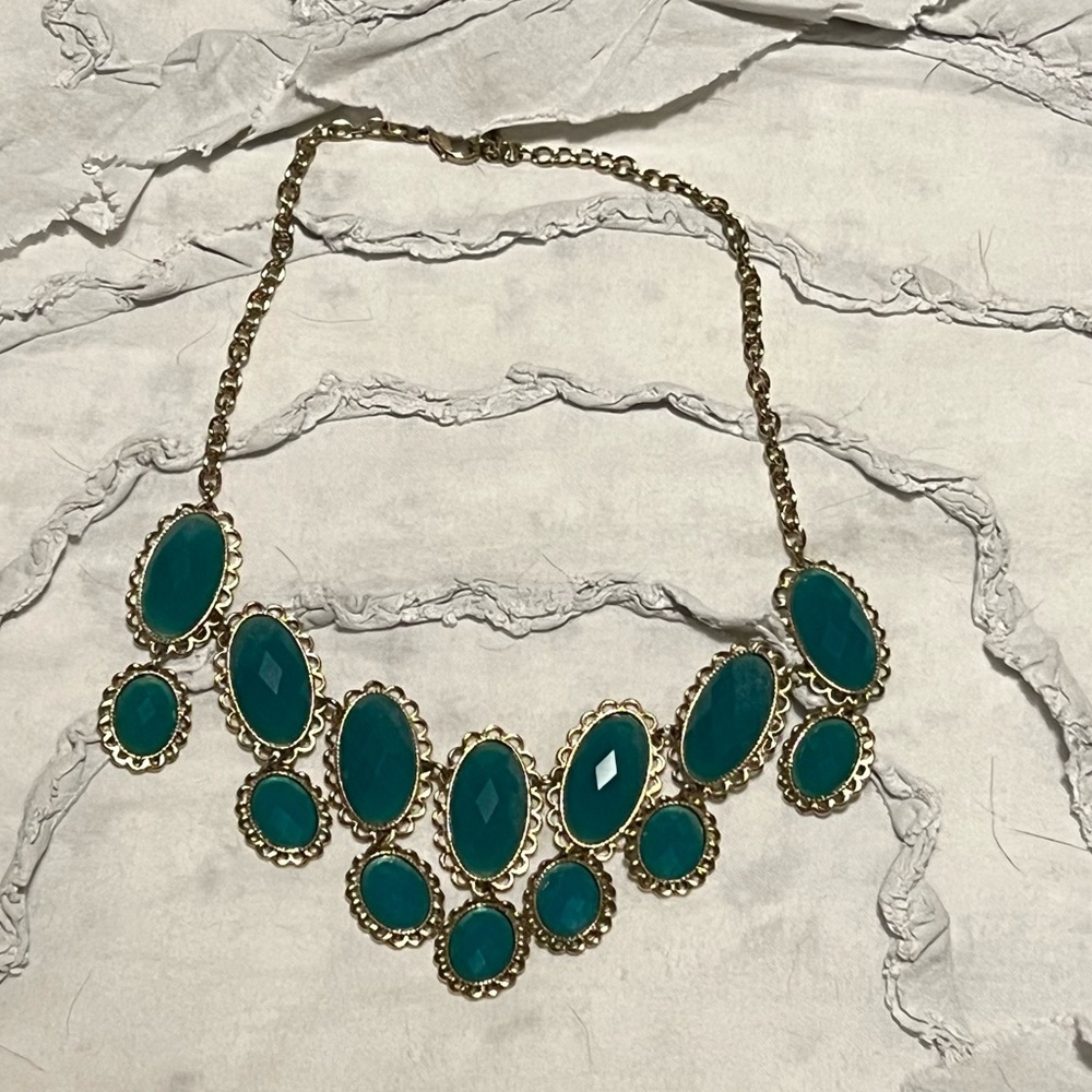 Teal teardrop necklace